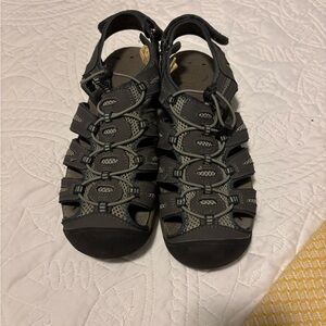 Khombu Closed Toe Summer Hiking Sandals